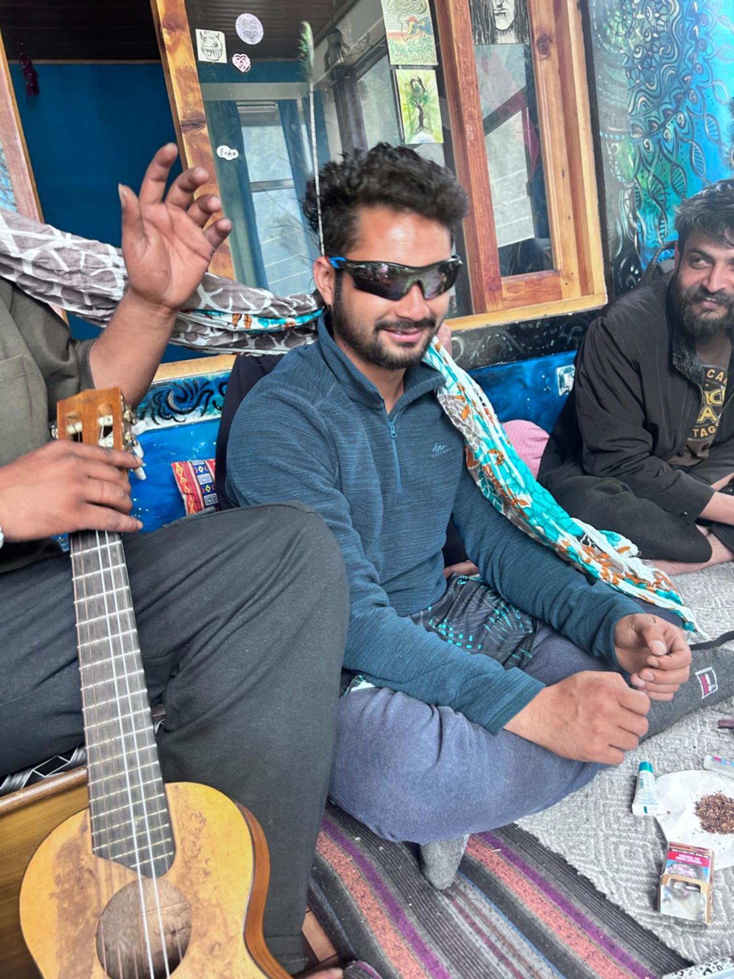 Formosa Hostel & Cafe Kasol Kültér fotó
