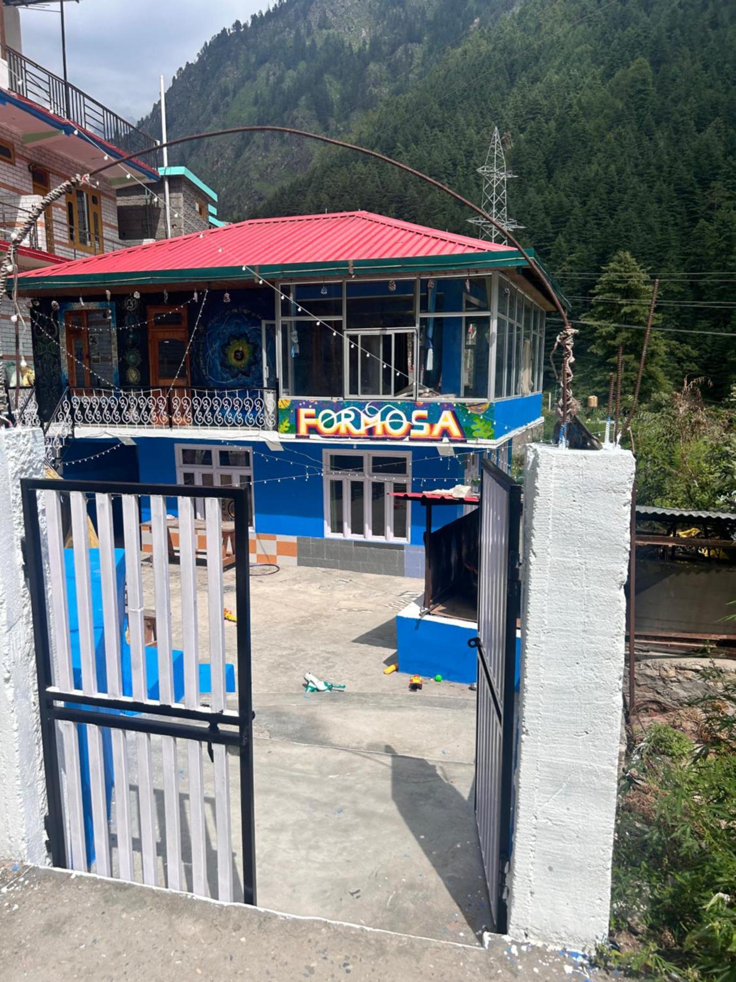 Formosa Hostel & Cafe Kasol Kültér fotó