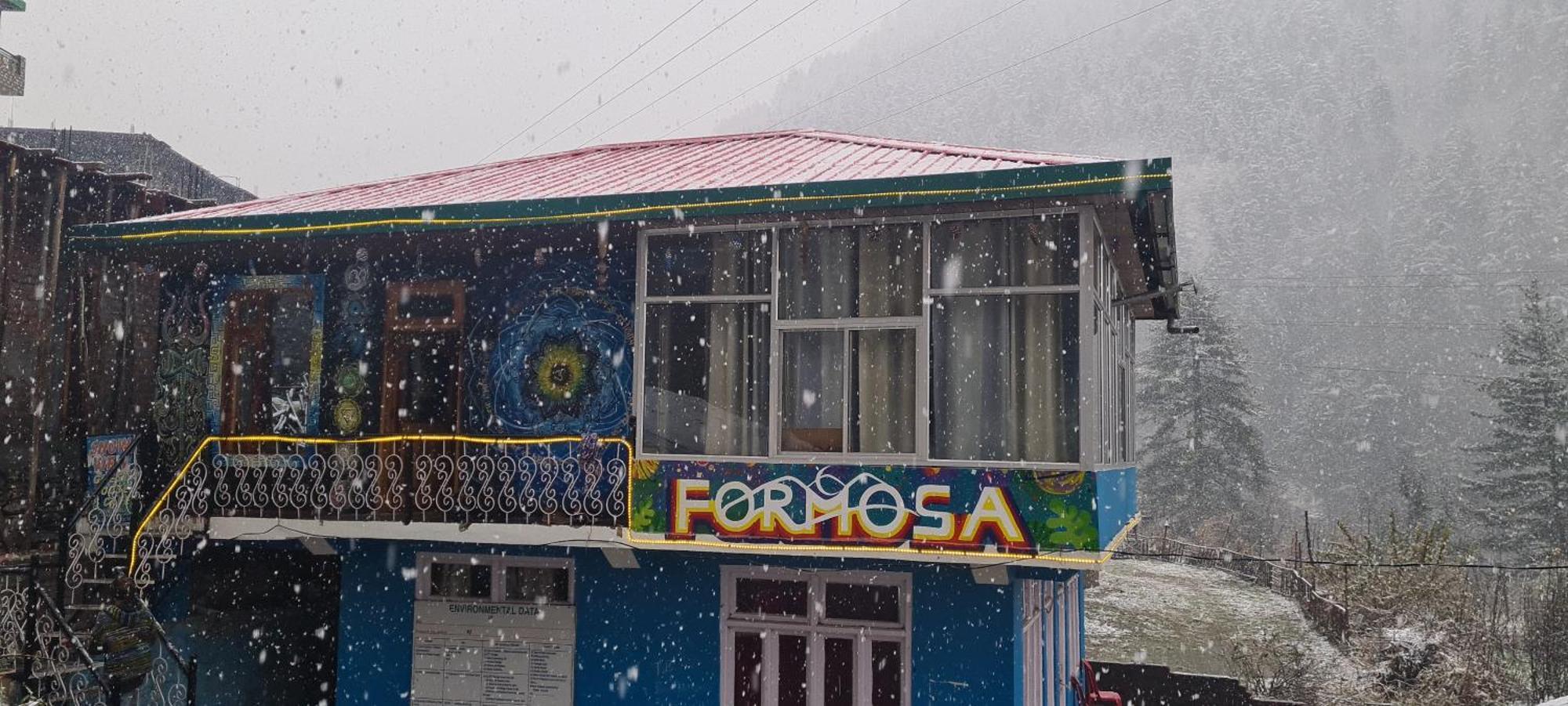 Formosa Hostel & Cafe Kasol Kültér fotó