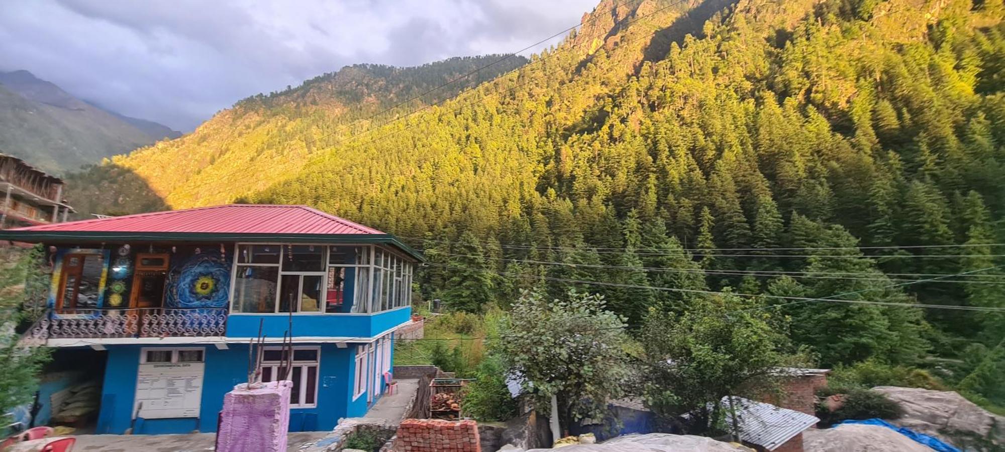 Formosa Hostel & Cafe Kasol Kültér fotó