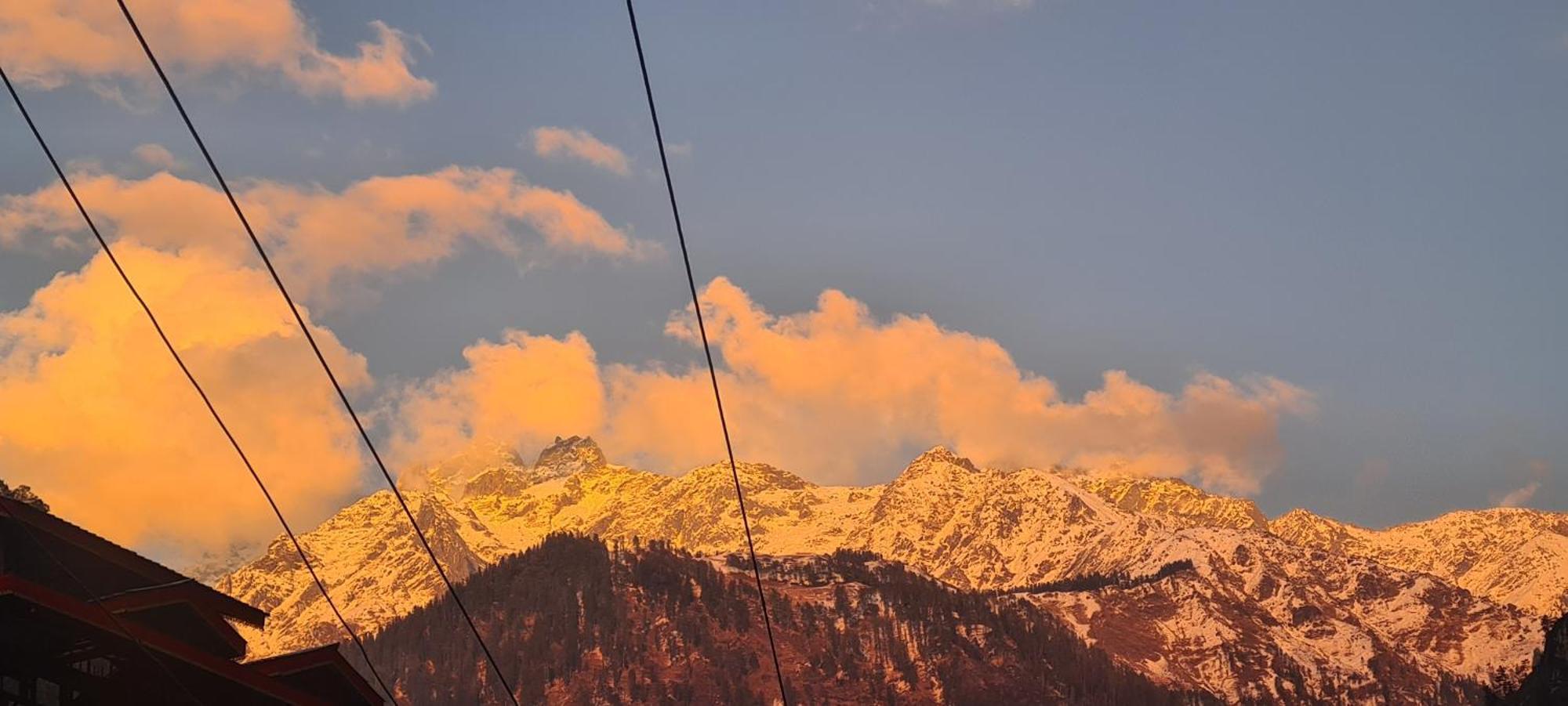 Formosa Hostel & Cafe Kasol Kültér fotó