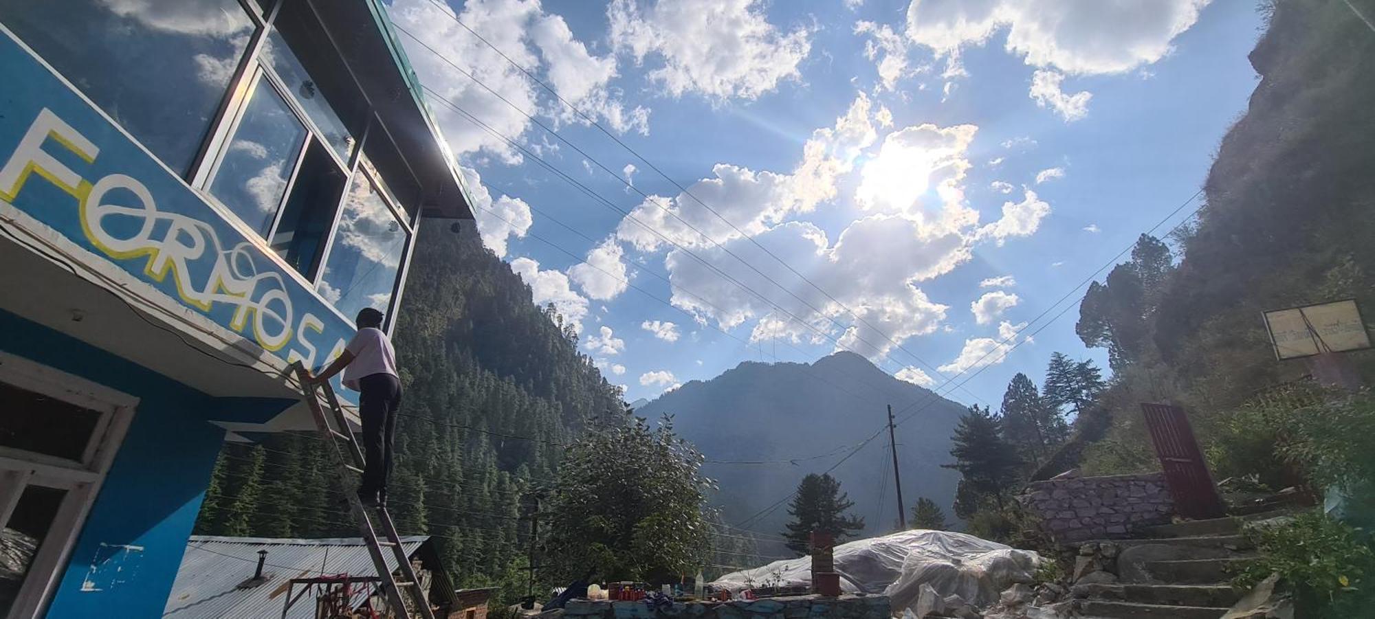 Formosa Hostel & Cafe Kasol Kültér fotó